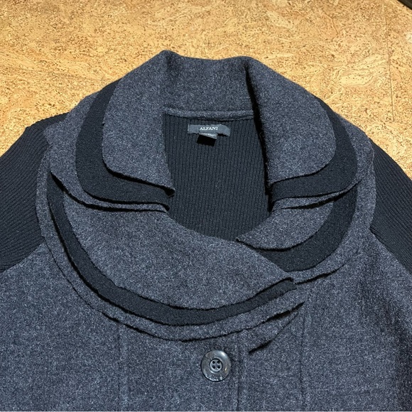 Alfani Merino Wool Ruffled Collar Button Cardigan Sweater Sz S - Picture 5 of 16